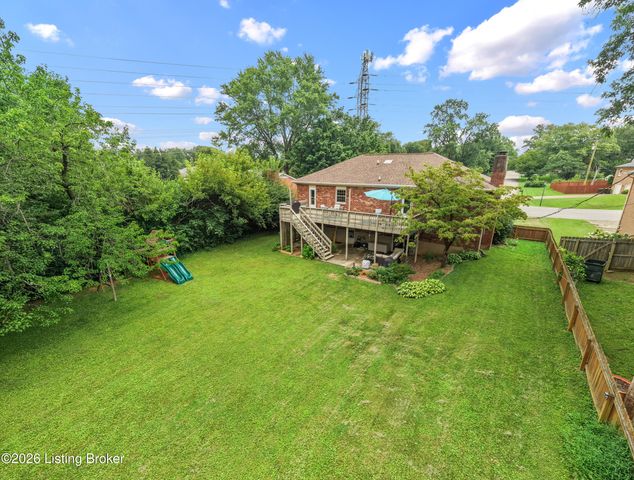 818 Dorsey Way, Louisville, KY 40223