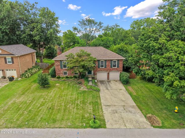 818 Dorsey Way, Louisville, KY 40223