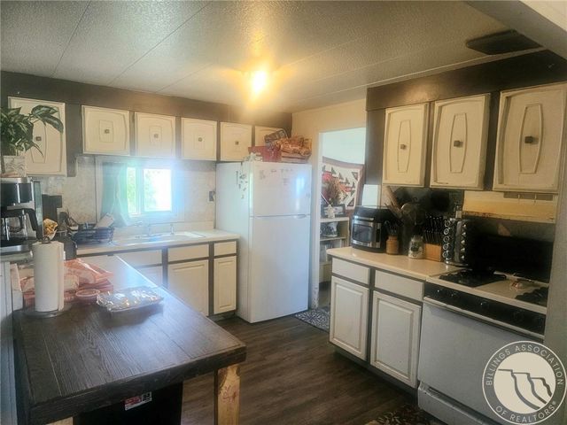 2120 Hillner LANE, Billings, MT 59101