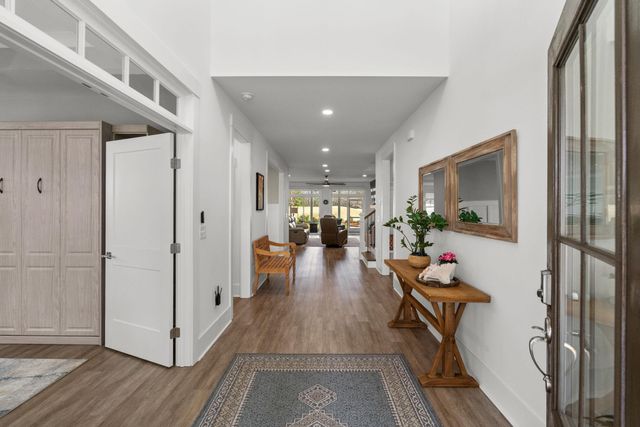 1422 Lighthouse Dr., North Myrtle Beach, SC 29582