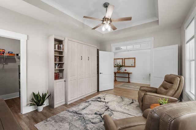 1422 Lighthouse Dr., North Myrtle Beach, SC 29582