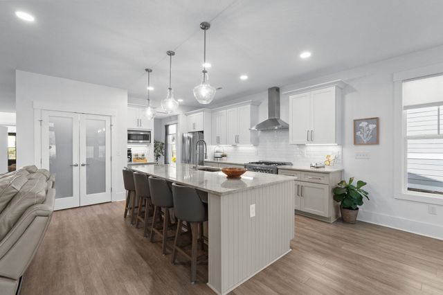 1422 Lighthouse Dr., North Myrtle Beach, SC 29582