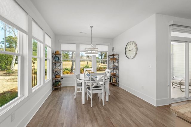 1422 Lighthouse Dr., North Myrtle Beach, SC 29582