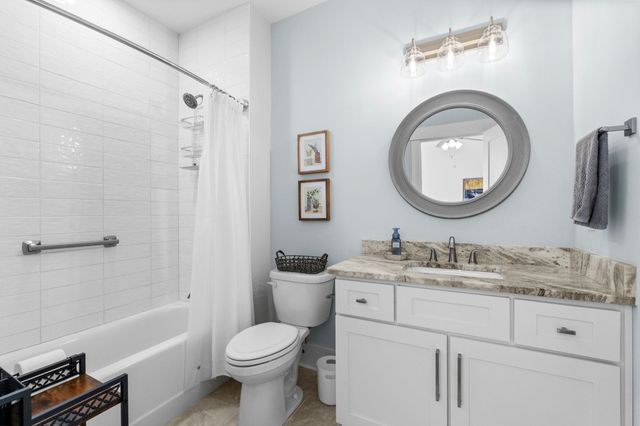 1422 Lighthouse Dr., North Myrtle Beach, SC 29582