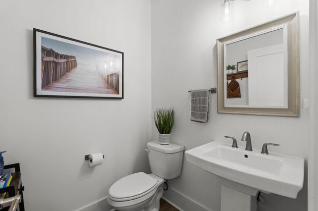 1422 Lighthouse Dr., North Myrtle Beach, SC 29582