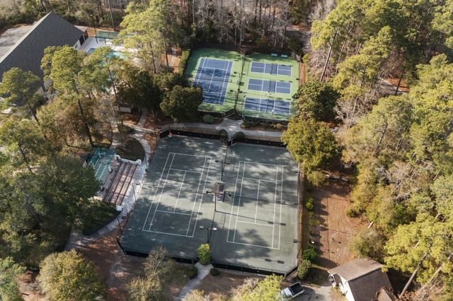 1422 Lighthouse Dr., North Myrtle Beach, SC 29582