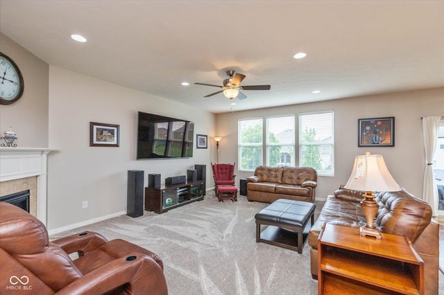869 Ascot Farm Way, Westfield, IN 46074