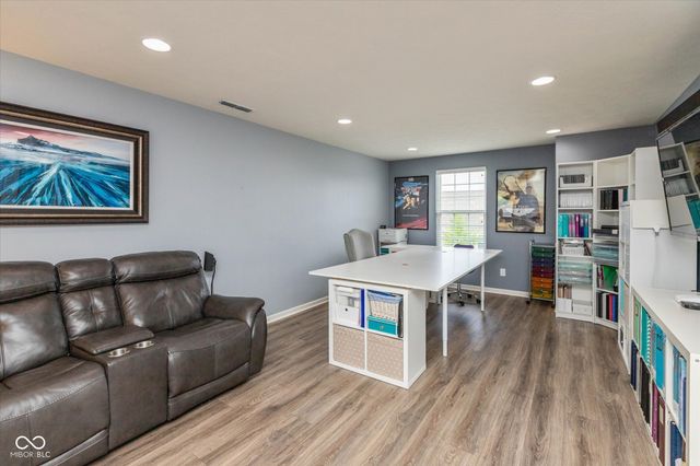 869 Ascot Farm Way, Westfield, IN 46074