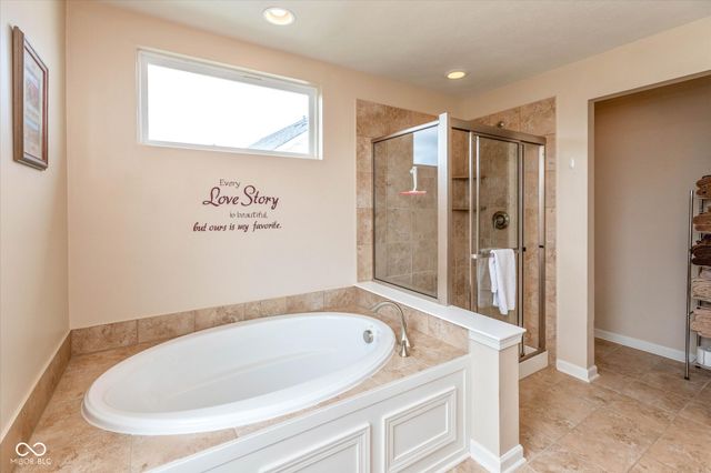 869 Ascot Farm Way, Westfield, IN 46074