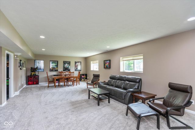 869 Ascot Farm Way, Westfield, IN 46074