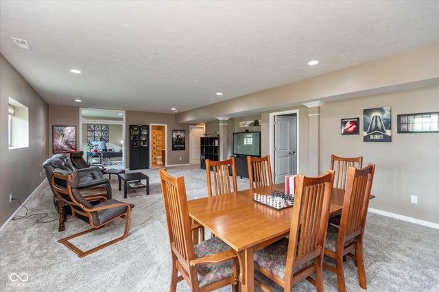 869 Ascot Farm Way, Westfield, IN 46074