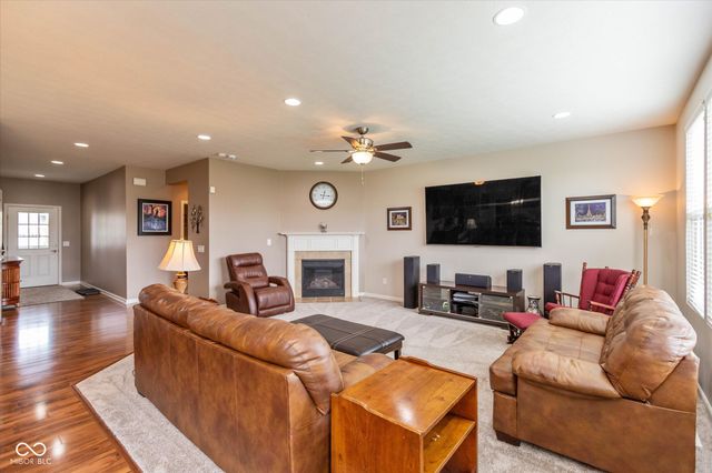 869 Ascot Farm Way, Westfield, IN 46074