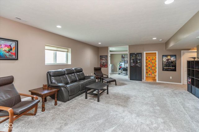 869 Ascot Farm Way, Westfield, IN 46074