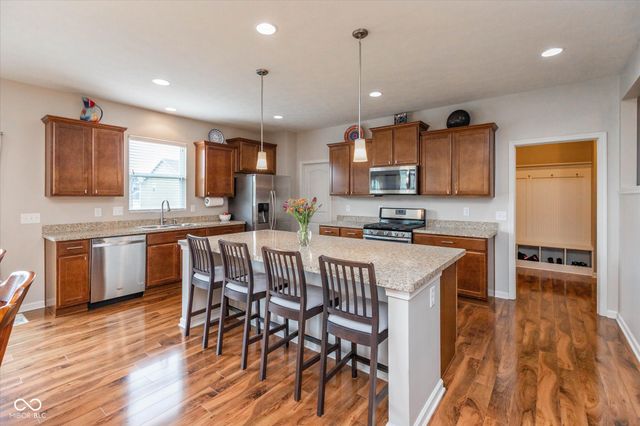 869 Ascot Farm Way, Westfield, IN 46074
