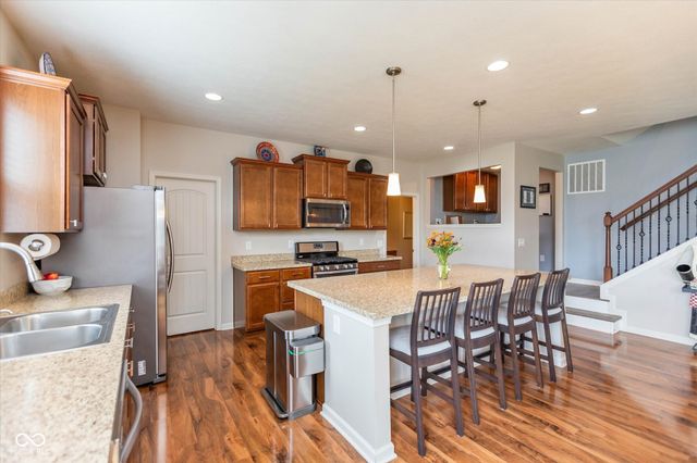 869 Ascot Farm Way, Westfield, IN 46074