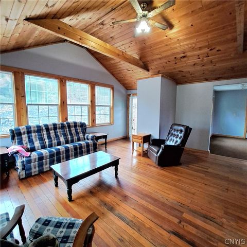 24 Wall Street, Amboy, NY 13028