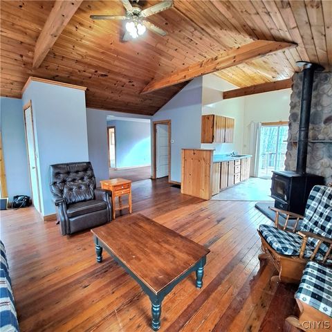 24 Wall Street, Amboy, NY 13028