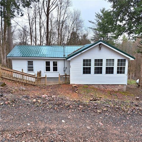 24 Wall Street, Amboy, NY 13028