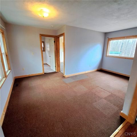 24 Wall Street, Amboy, NY 13028