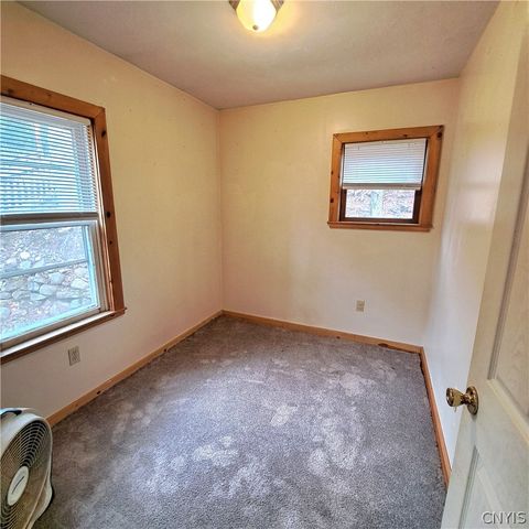 24 Wall Street, Amboy, NY 13028