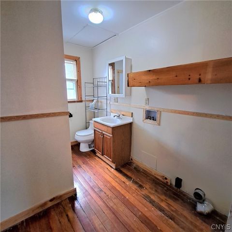 24 Wall Street, Amboy, NY 13028