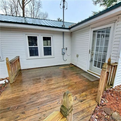 24 Wall Street, Amboy, NY 13028