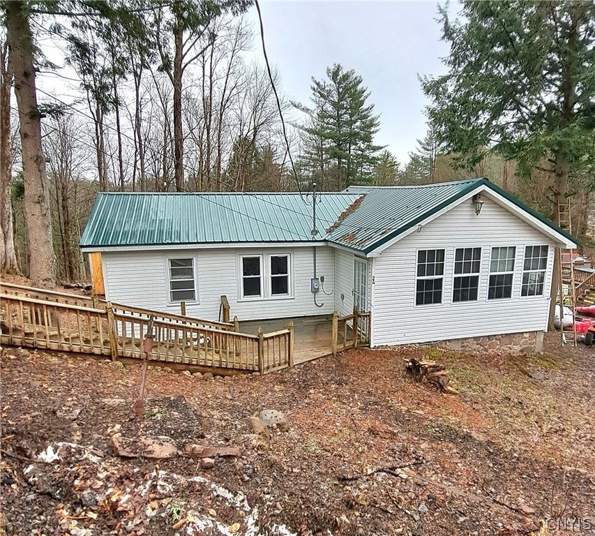 24 Wall Street, Amboy, NY 13028