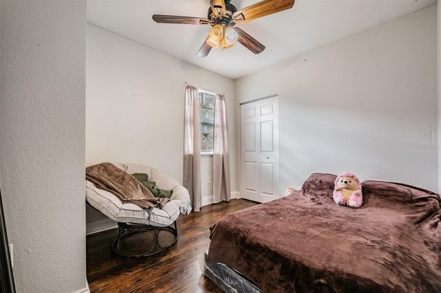 8006 N KLONDYKE STREET, Tampa, FL 33604