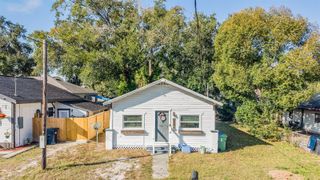 8006 N KLONDYKE STREET, Tampa, FL 33604