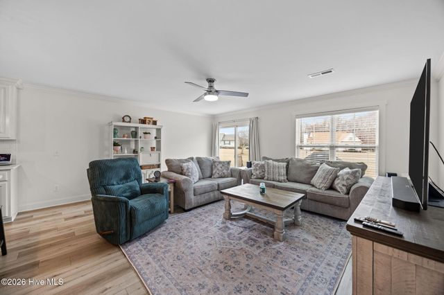 1107 Willowbrook Rn, Ayden, NC 28513