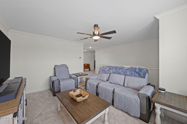 1107 Willowbrook Rn, Ayden, NC 28513