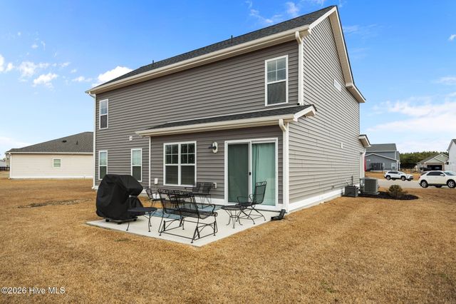 1107 Willowbrook Rn, Ayden, NC 28513