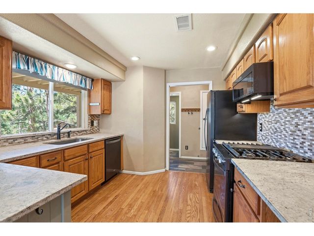 212 Elk Pl, Black Hawk, CO 80422