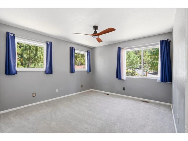 212 Elk Pl, Black Hawk, CO 80422