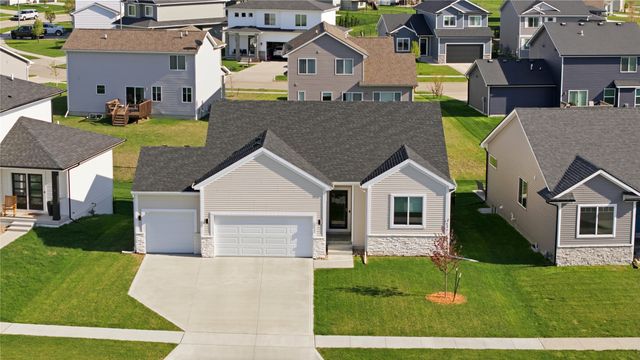 3505 NE 11th Street, Ankeny, IA 50021