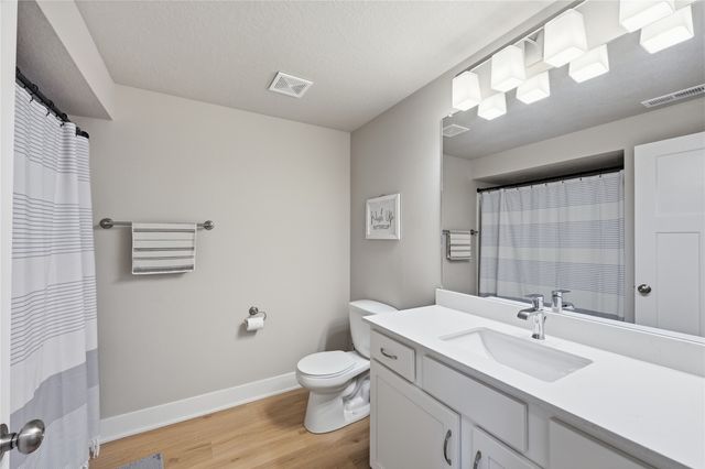 3505 NE 11th Street, Ankeny, IA 50021
