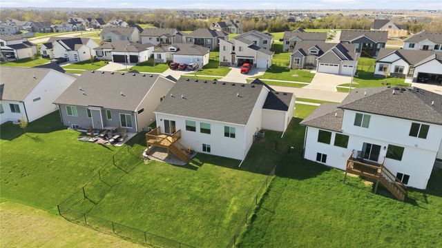 3505 NE 11th Street, Ankeny, IA 50021