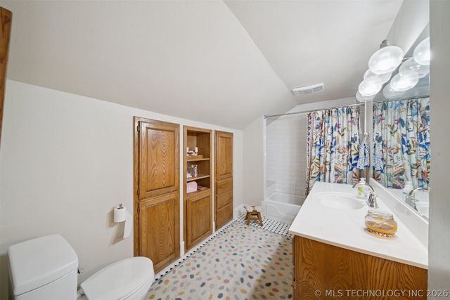 224 N 15th Street, Collinsville, OK 74021