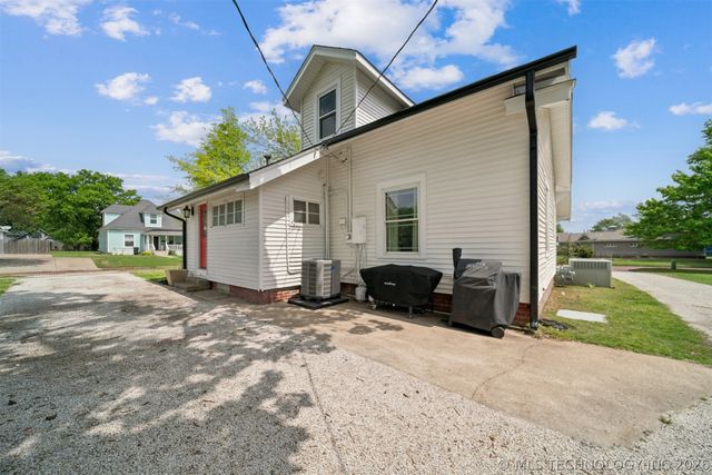 224 N 15th Street, Collinsville, OK 74021