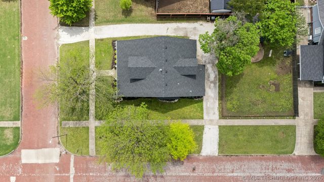 224 N 15th Street, Collinsville, OK 74021