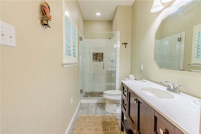 114 S Gulf St, Port Aransas, TX 78373