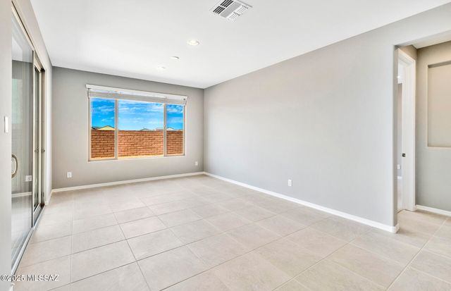 7956 S Sonoran Oak Drive, Tucson, AZ 85747