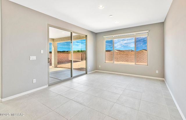 7956 S Sonoran Oak Drive, Tucson, AZ 85747