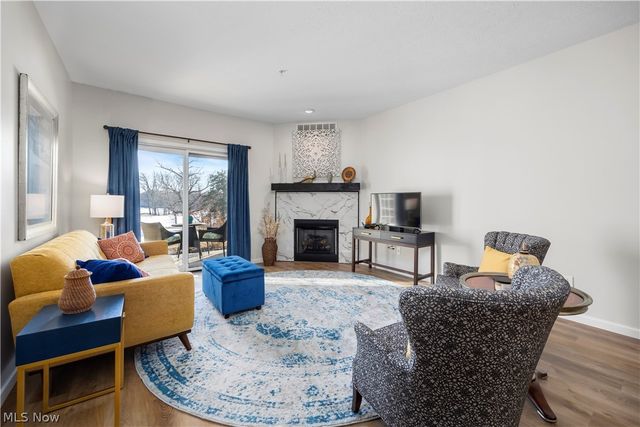 5547 Beavercrest Drive 107, Lorain, OH 44053