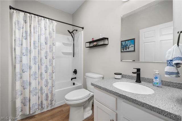 5547 Beavercrest Drive 107, Lorain, OH 44053