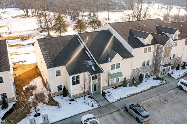 5547 Beavercrest Drive 107, Lorain, OH 44053