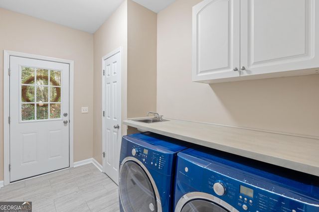 833 Southern Shore Drive, Peachtree City, GA 30269