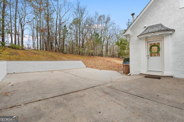 833 Southern Shore Drive, Peachtree City, GA 30269