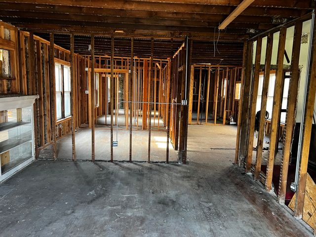 143 W 74th Street, Chicago, IL 60621