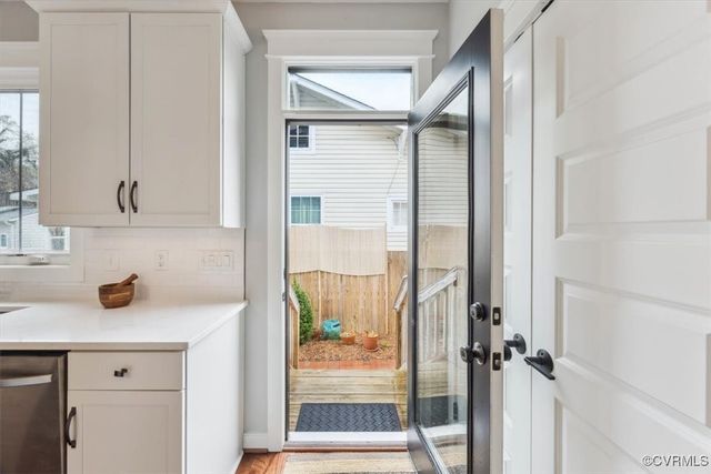 2005 R St, Richmond, VA 23223